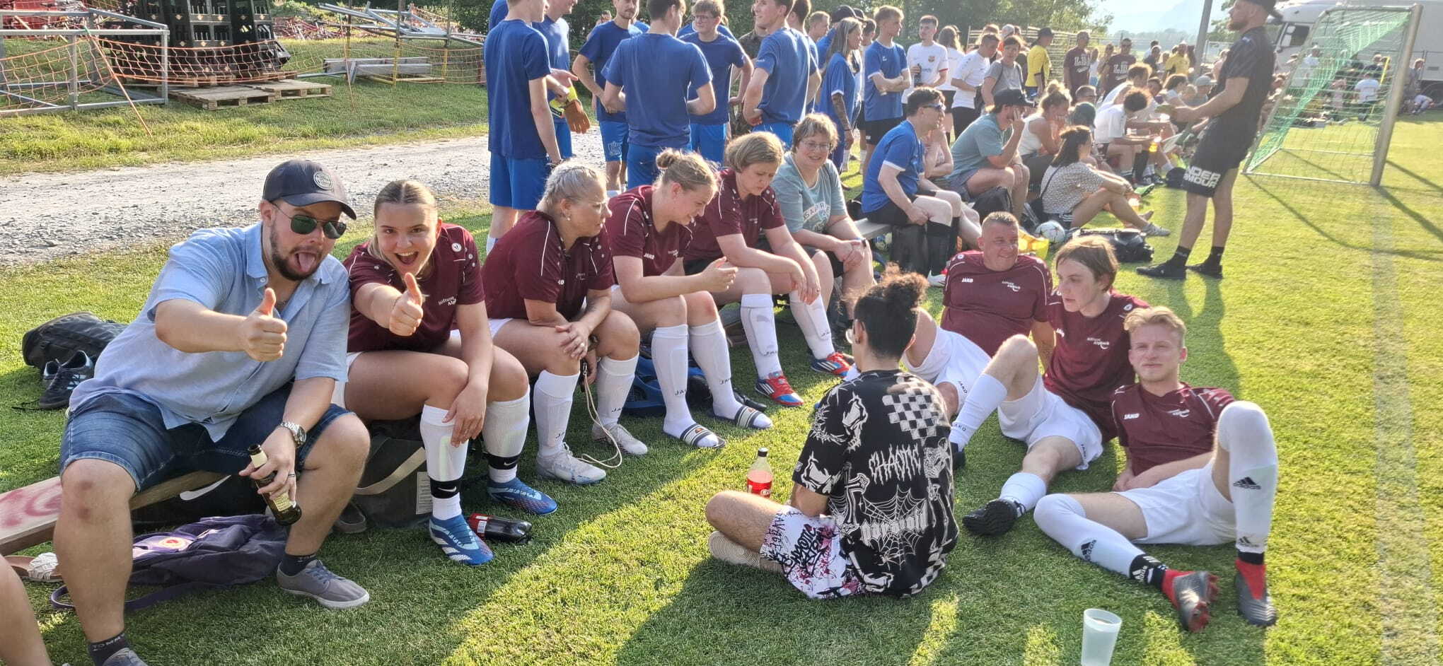 Zoom: 7b789bc3-c113-421c-bcf8-ebb71e1d1a62.jpeg